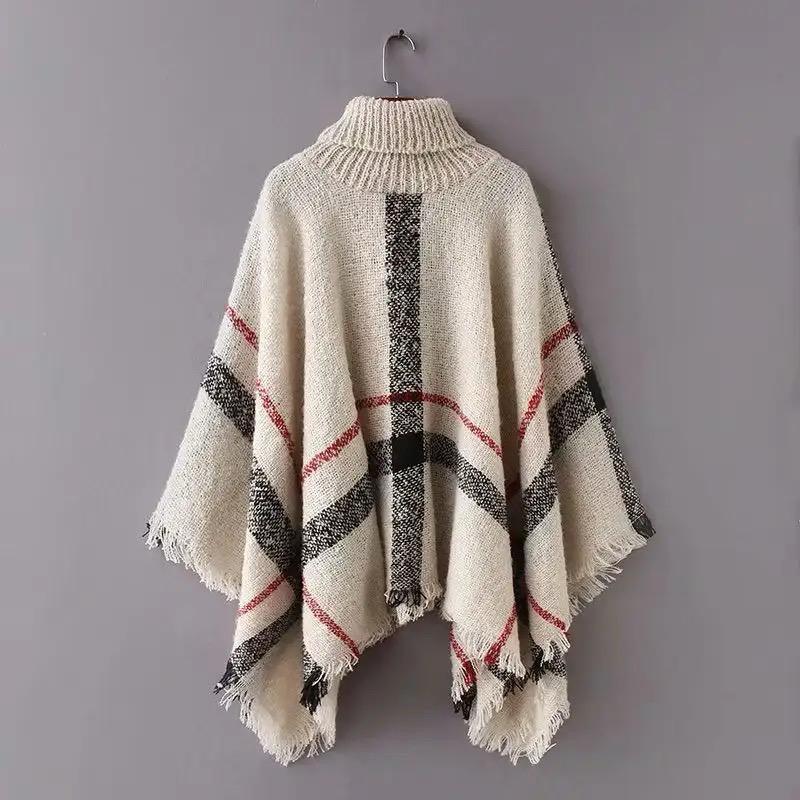 Dublin Woollen Cape In Beige