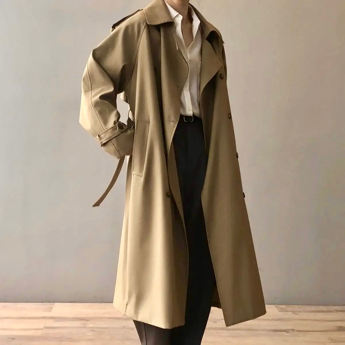 Seoul Statement Trenchcoat In Khaki