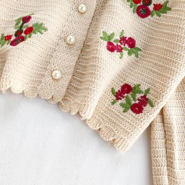 Cougar Sweaters In Brown